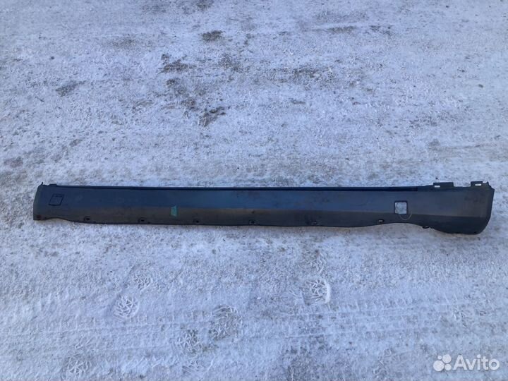 Накладка на порог правая сторона Mercedes W201(190