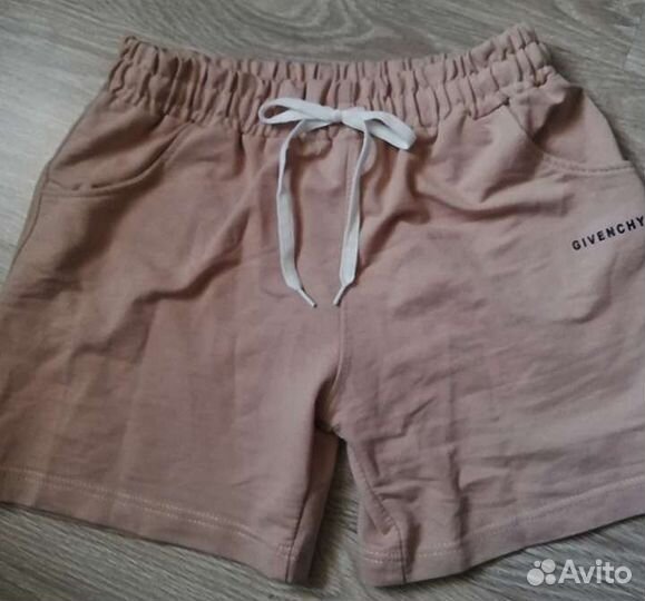 Шорты спортивные женские