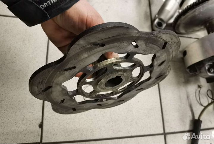 Диск тормозной brp ski-doo mxz renegade h.o