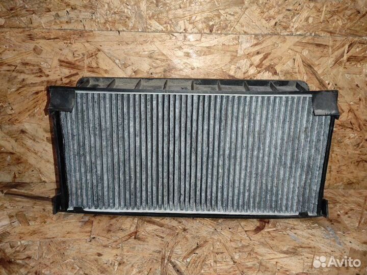 Корпус воздушного фильтра Ford Transit Connect TC7