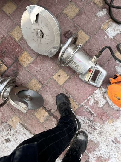 Пила EFA-85 для раздели крупного рогатого скота