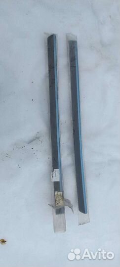 Молдинги на двери пассат 5
