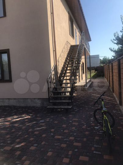 2-к. квартира, 47 м², 2/2 эт.