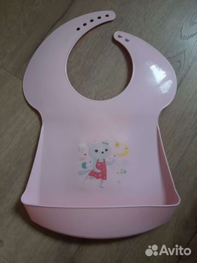 Нагрудник новый