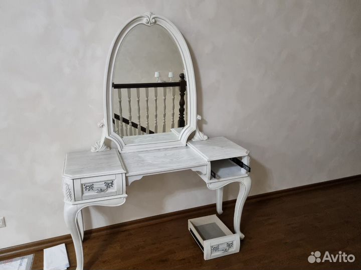 Трюмо трельяж с зеркалом бу