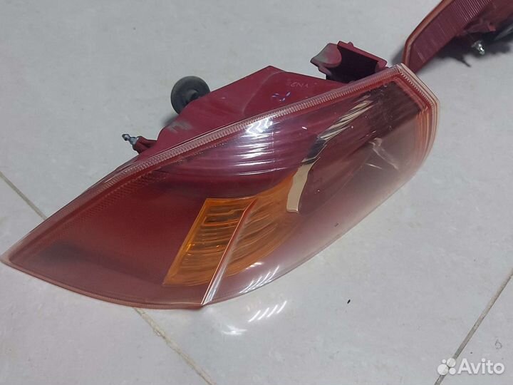 Задние стопы на lancer 10