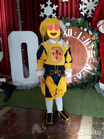 Новогодний костюм для мальчика принца