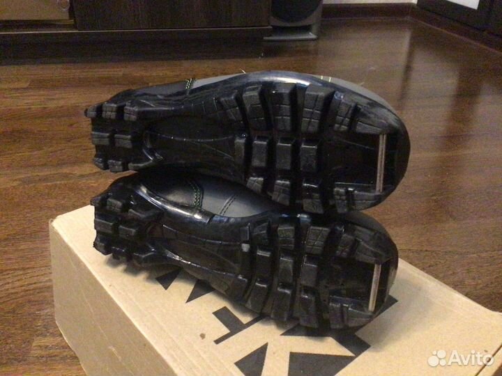 Лыжные ботинки quechua 33 размер