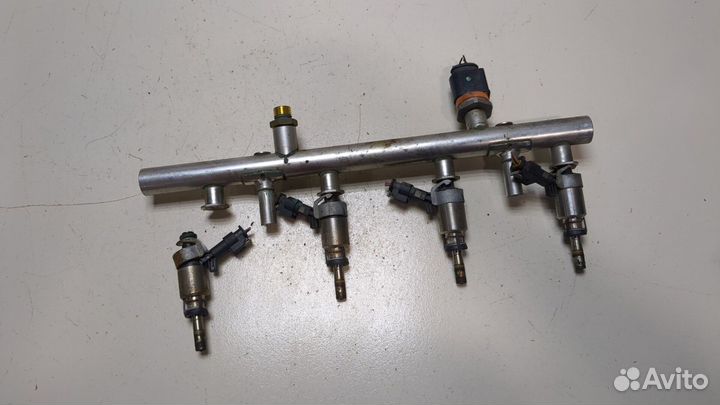 Форсунка топливная Audi A4 (B8) Allroad, 2014