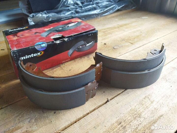 Колодки тормозные Задние Hyundai H1 H 100 Sonata