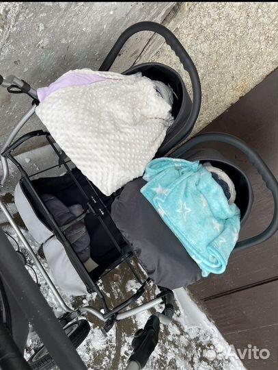 Коляска для двойни