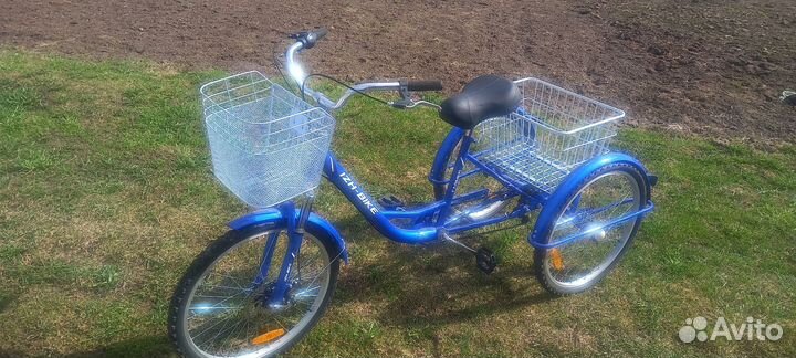 Велосипед взрослый трехколёсный