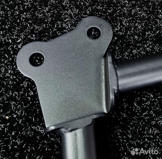 Распорка заднего подрамника toyota Altezza, Mark 1