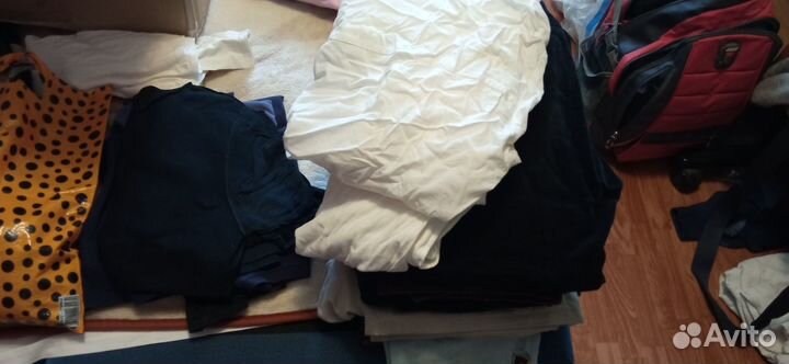 Коробка с одеждой