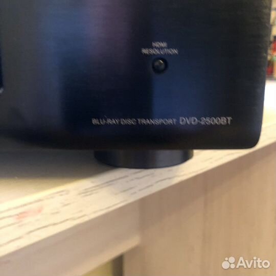 Blu-ray плеер Denon 2500BT