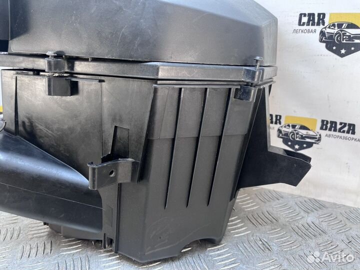 Корпус воздушного фильтра Volvo XC90