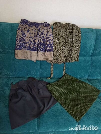 Много одежды 42-44 по 100