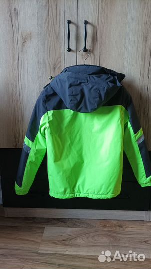 Куртка - ветровка детская