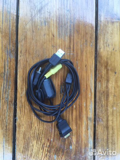 Sony MD1 TO USB+2 AV . AV Nikon UC-E6 EG-CP15
