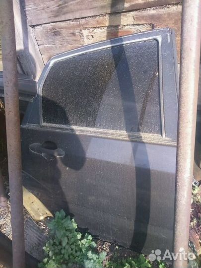 Дверь ford focus 1zx4