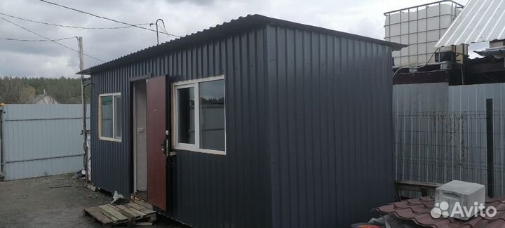 Вагончик. Дачный домик. Бытовка