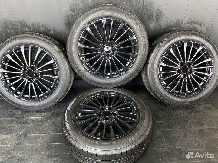 R18 Dunlop SP Sport Maxx 050 225/55, PCD 5x112 DIA 66.6