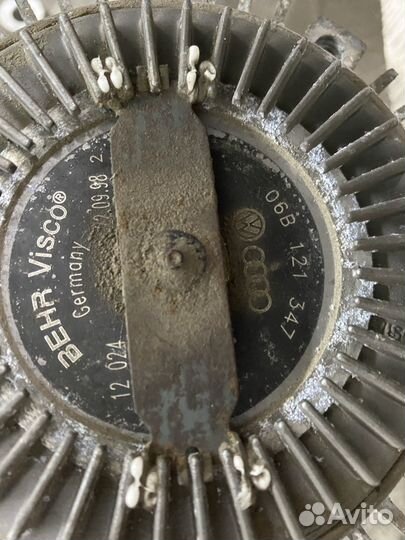 Кронштейн генератора + термомуфта VW Passat B5