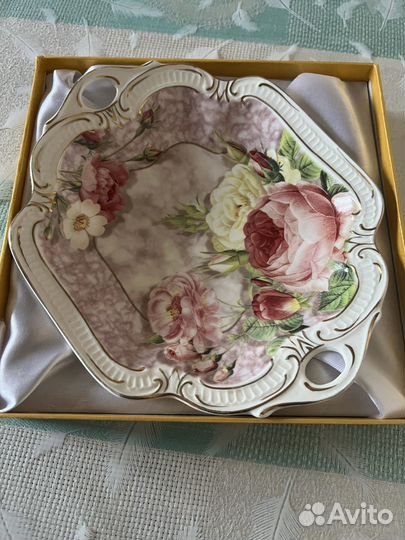 Тарелки корейская роза 2штуки