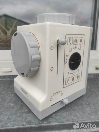 Привод кухонного комбайна Мрия