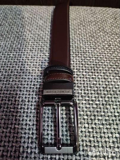 Мужской кожаный ремень