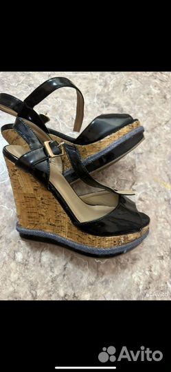 Босоножки женские