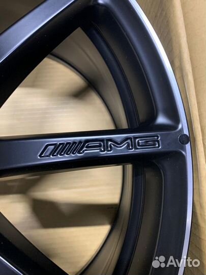 Mercedes W222 S63 AMG диск новый кованый