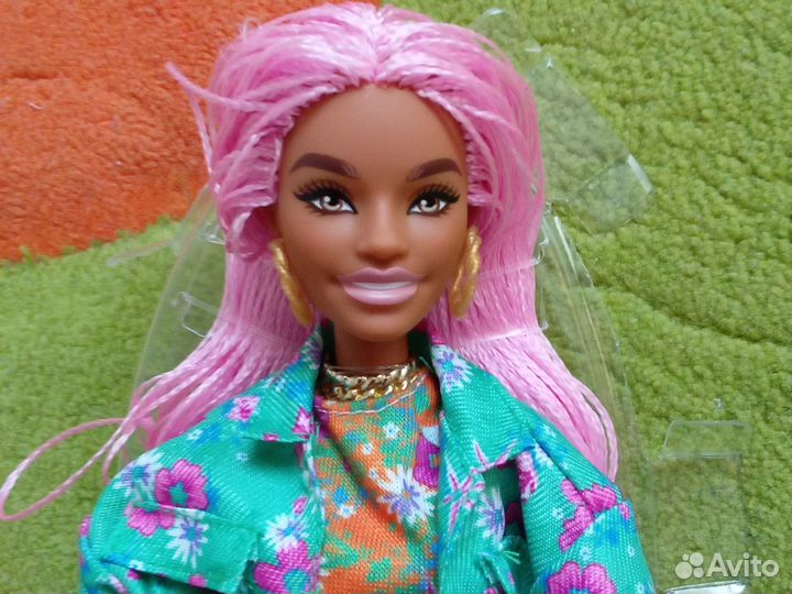Новые куклы Барби. На Авито доставке