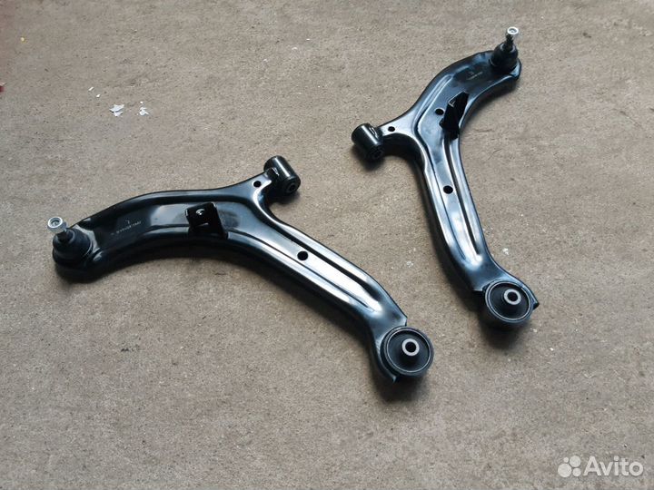 Рычаг передний в сборе Hyundai Accent