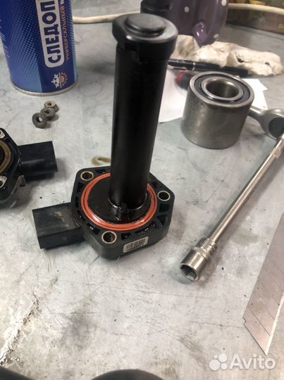 Датчик уровня масла бмв