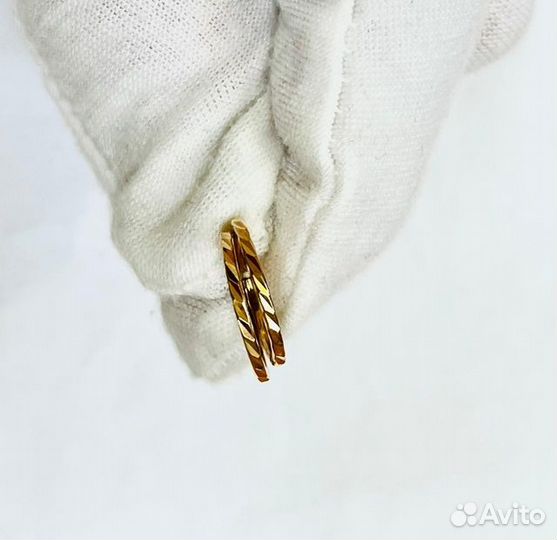 Золотые серьги