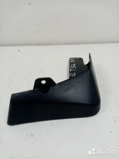 Брызговик задний правый Nissan X-Trail 3 (T32)