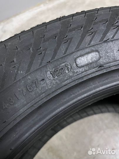 Nokian Tyres Hakkapeliitta 10p 215/55 R17 98T