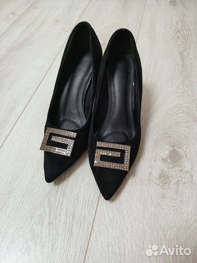 Туфли и босоножки 39 размер