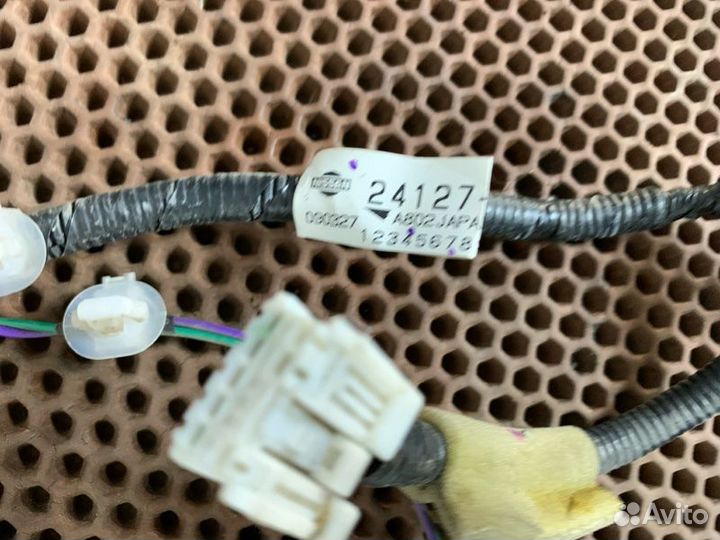 Жгут проводов двери задний левый Nissan Teana