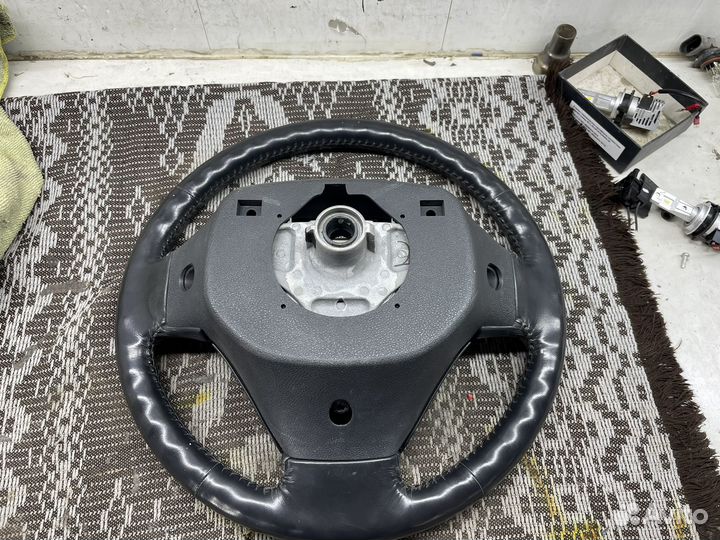 Руль на Hyundai Getz кожа, с подушкой