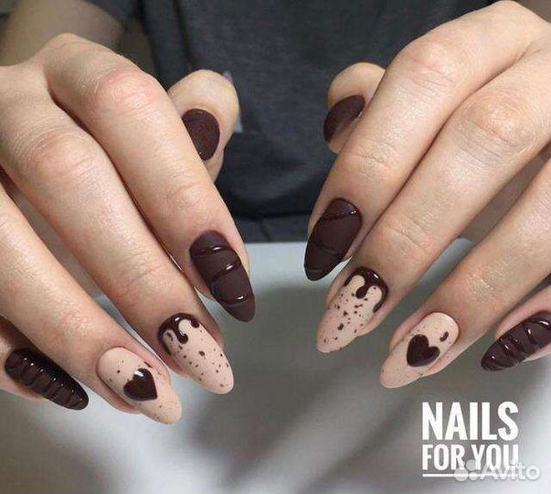 Маникюр и педикюр