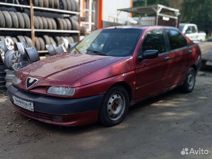 В разборе Alfa Romeo 146 МКПП 1.6