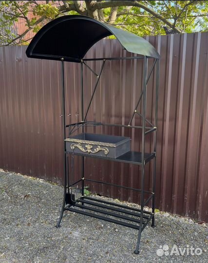 Мангал с крышей