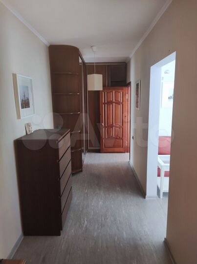 2-к. квартира, 57 м², 4/5 эт.