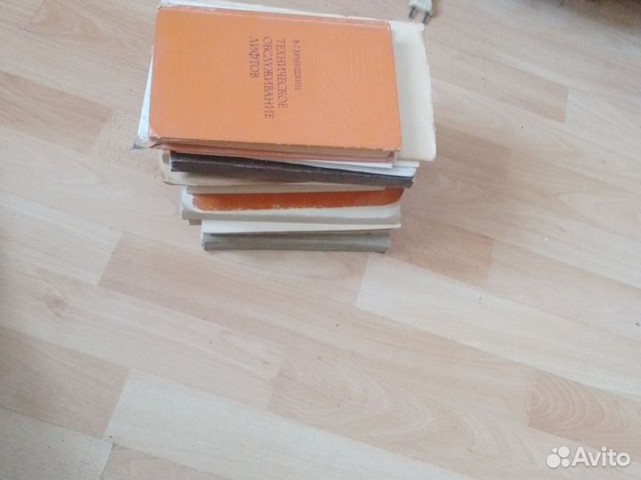 Учебник для электромеханики по лифтам