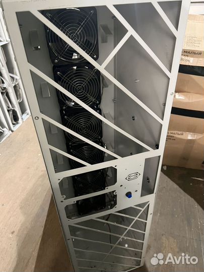 Корпус с разделением потоков на 12карт cryptone