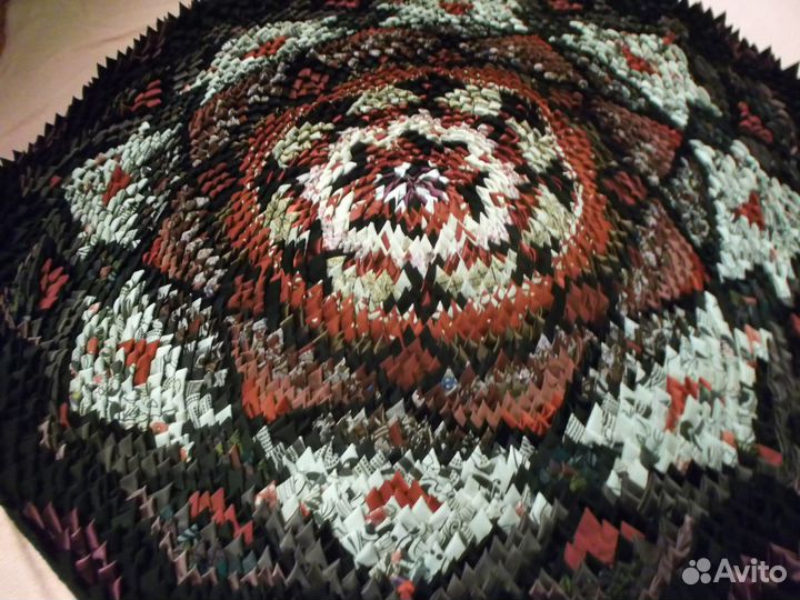 Ковер круглый(диаметр 1,4 метра).Ручная работа