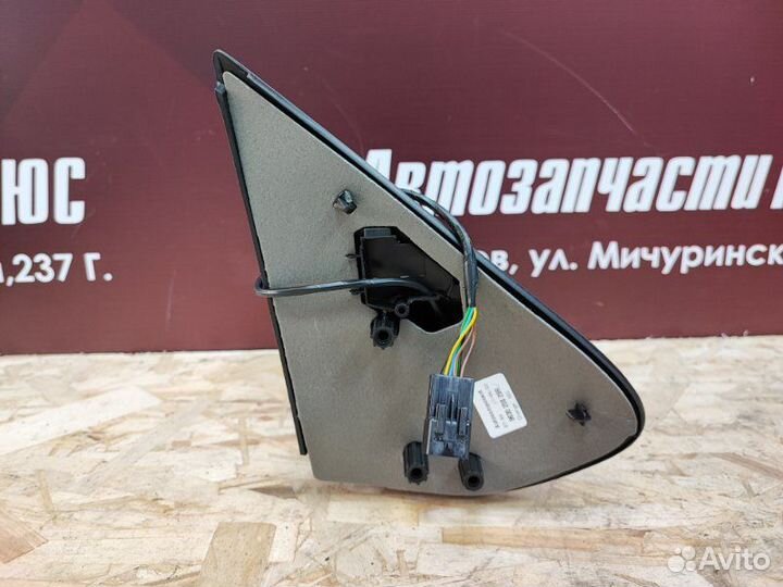 Зеркало заднего вида боковое левое Renault Logan 2