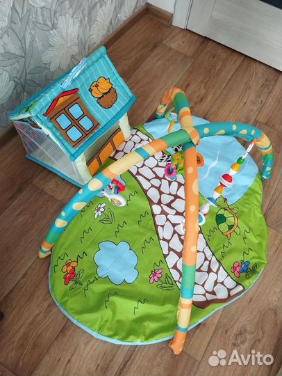 Развивающий коврик +дом игрушки Chicco FisherPrice